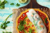 Vietnamese Summer Rolls with Creamy Peanut Dipping Sauce