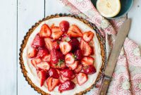 Strawberry Lemon Mascarpone Dream Tart