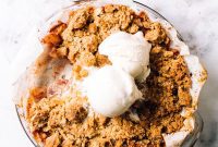 Rustic Brown Sugar Pear Crumble