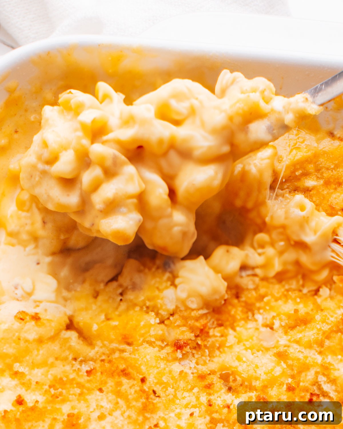 14+ Stress-Free & Delicious Valentine's Family Dinners 8 Baked Macaroni and cheese for Valentine's Day dinner for family