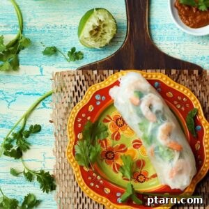 Vietnamese Salad Rolls with Peanut Dipping Sauce