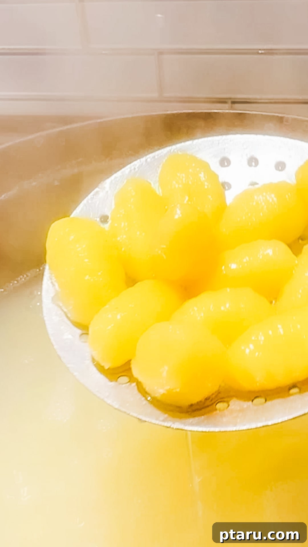 Effortless Gnocchi Sauce A Crowd Pleaser 5 cooking gnocchi in boiling water