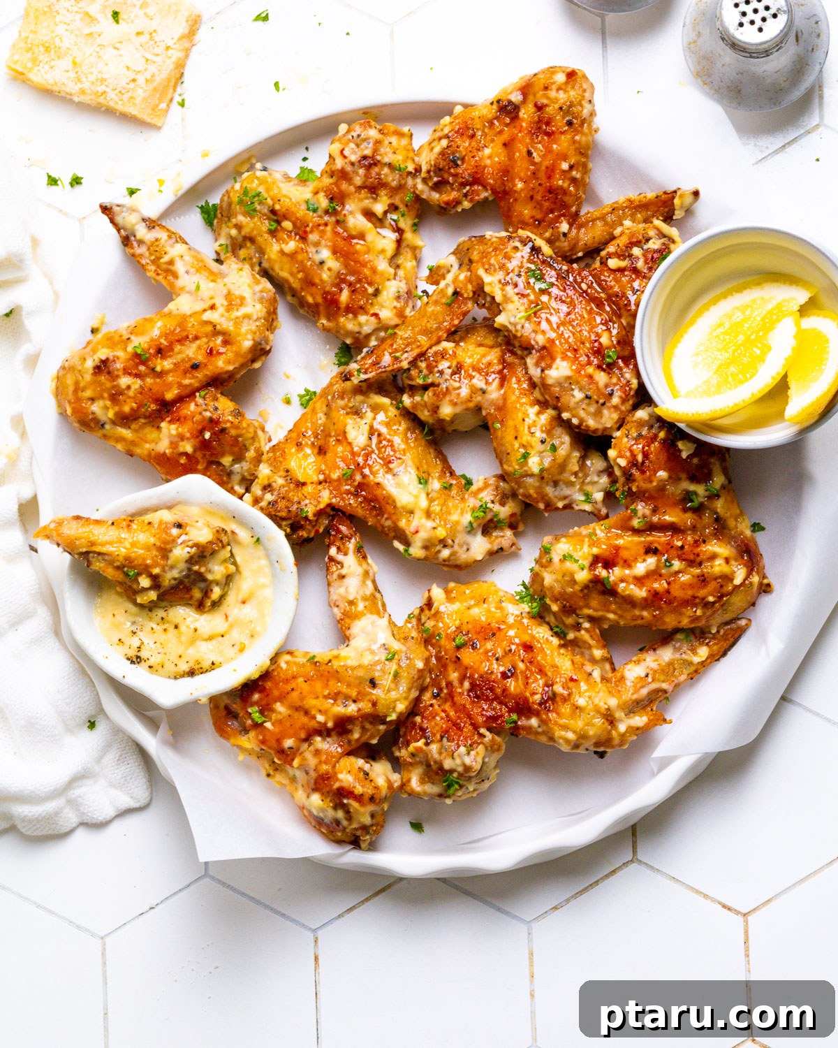 Crispy Garlic Parmesan Wings 2 Garlic Parmesan Chicken Wings