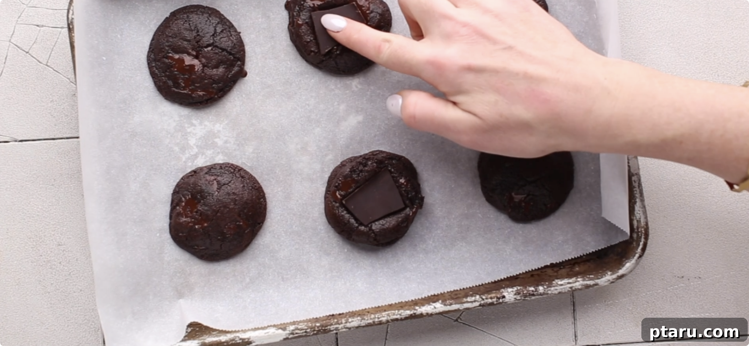 Fudgy Brownie Cookies 5 Freshly baked brownie cookies with crackly tops.
