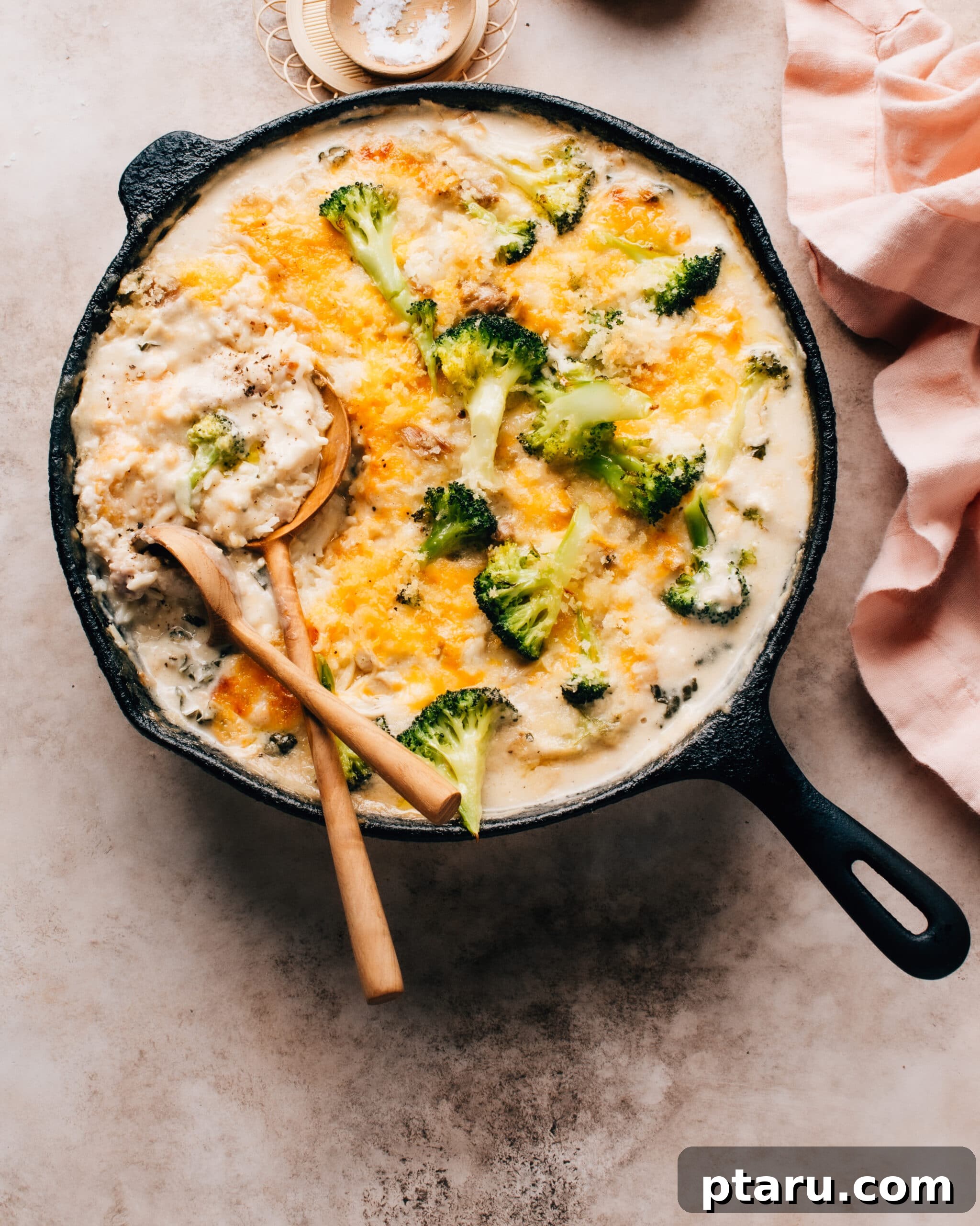 30 One-Pan Chicken Dinners: A Month of Simple Recipes 28 Cheesy chicken, broccoli, and rice casserole.